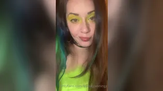 lindseyjenningz 16 05.2020 Some striptease and pussy play for ya