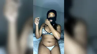 ladykream 06 04.2020 Need 150 LIKES if you want me to get on live again