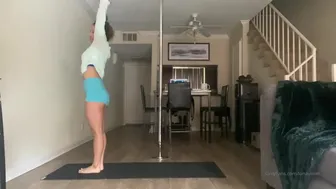 lanav 26 03 2020 I m either up all night or up early morning. This was one of