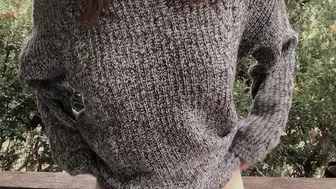abrattypixie 14 12 2019 Showing you what s under my sweater