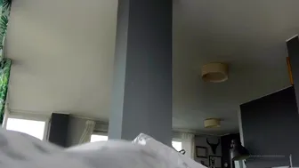 xmishacrossx 23 02 2020 Let me give you something to look at. Sending this wh