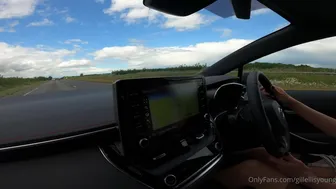 gillellisyoung 28 09 2020 7 In the car 2