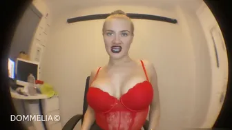 Dommelia - Jerk Off Over My Mouth Freak