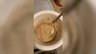 Chloe Night onlyfans 2020 10 26 148065446 I baked oatmeal chocolate coconut cookies yesterday Video