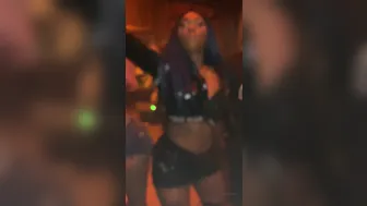 feedmeent At the club gettin turnt mrsfeedmeent porschacarreraxxx this was pu 14317902