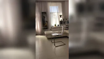 floranerussell 01 05 2019 6412059 Behind scene shooting Here u see hot it work