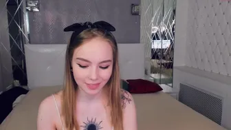 lucytayllor 1.05.2021 020_female chaturbate
