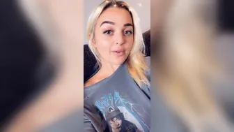 Olivia Cara onlyfans Video16