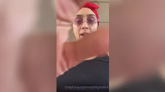 Lilly Hall onlyfans 2020 11 08 Smoke sesh