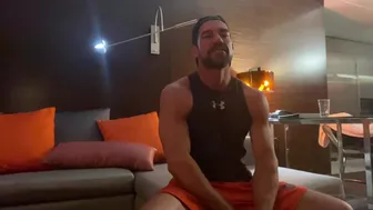 Kimmy Granger onlyfans 20 03 21 dm Ive been helping fight this virus for a while now the cure is a good qual .. 1920x1080