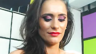 irrene  Penetrates Herself