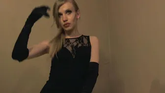 Hayden Pavlov Sexy Tranny Flexing Hard Cock Tenting