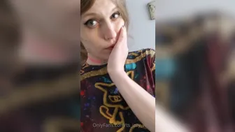 Izzy Wilde  onlyfans Ts Izzy Wilde Strip Down, Ass Up