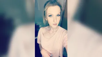 Kayleigh Coxx aka kayleighcoxx84 onlyfans (01.08.2017) Kayleigh Coxx (Vert.)