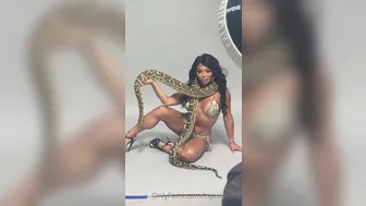 Jaslyn Lee aka tsjaslynlee onlyfans (2020 09 14) Jaslyn Lee (Vert.) (3)