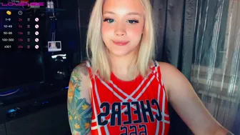 vickyfuckingdoll 1.05.2021 054_female chaturbate