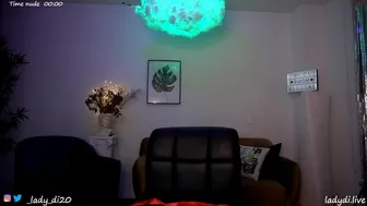 _lady_di crazy babe posing nude