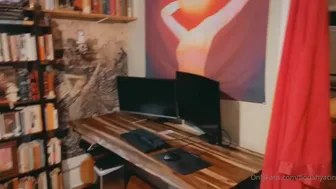 Fiona Hyacinth  naughty  girl  fingering vagina in the shower