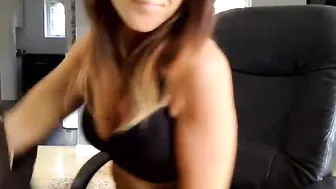 mslaratoff  webcam show