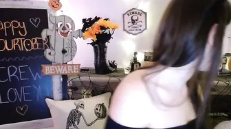 hellocourtney  Skinny webcam slut