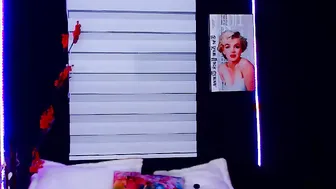 tiffany  Fucking wet pussy with a finger