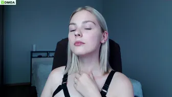 jscarlett_31082021_1152_female_chaturbate