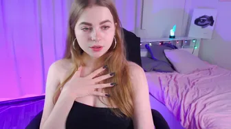 milky_snake_30092021_2109_female_chaturbate