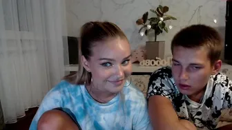 malbontess_03072021_0049_couple_chaturbate