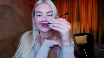 8a8y_nura_20082021_0857_female_chaturbate