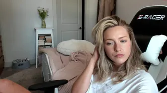 texasthicc_10062021_2002_female_chaturbate_6