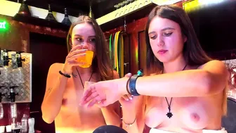 dirtypub_05092021_2034_couple_chaturbate_2