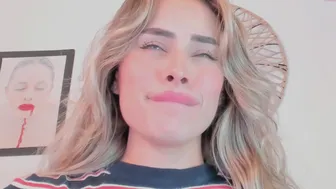 antonia_savatto__21092021_2220_female_chaturbate