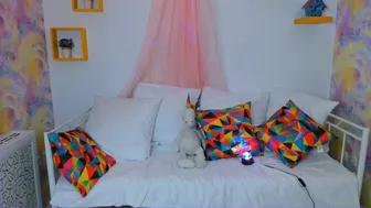 stephanie_evans_14092021_0726_female_chaturbate