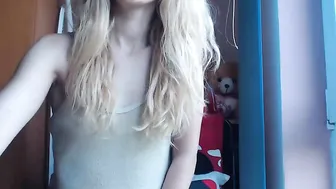 2h0tsister  Ready to masturbate her terrible cunt