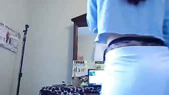 farmgirl  takes out her offbeat panties