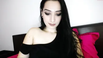 elyblack  Masturbating With Hairbrushes