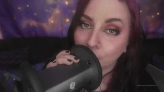 dovey_free_02.01.2021_88996603_October_2020_Ear_Eating_4