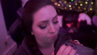 dovey_free_01.01.2021_88916518_March_2020_Ear_Eating_2