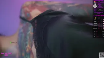 siberianngirl маструбирует и получает токены и удовольствие