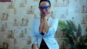 LouiseJenkin опытная вебкам шкура