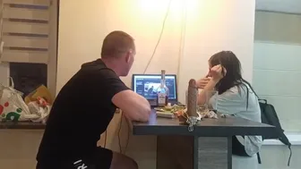 DirtyU ебет свои дырочки