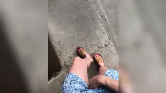 Brilliant444 шкура которая готова трахнуть себя за токены