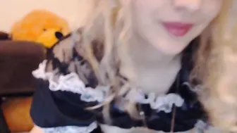 emilyhaze  dirty speak and nooky her self