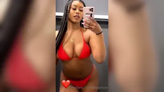 alieyarose onlyfans Exquisite doll doll shows