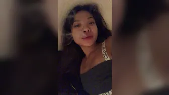 VinaSkyy onlyfans Irresistible female posing in lingerie