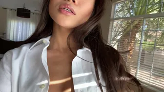 VinaSkyy onlyfans Ardent doll excites with elastic ass