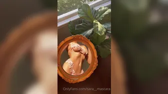 sara__mascara  Spicy trash relaxes two toys