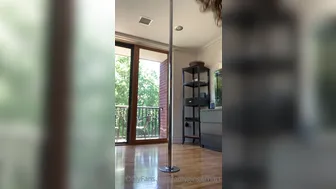 amygingerhart onlyfans Wonderful bitch shows off her delicious body.