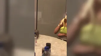 Victoria Fox Slender cutie