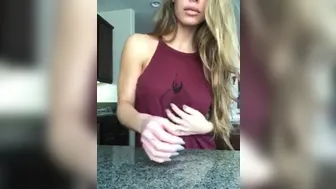 Nicole Aniston Busty chick caresses shaved foil